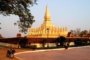 Vientiane Travel Tips Guide: Cultural Insights, Costs & Eco-Tours